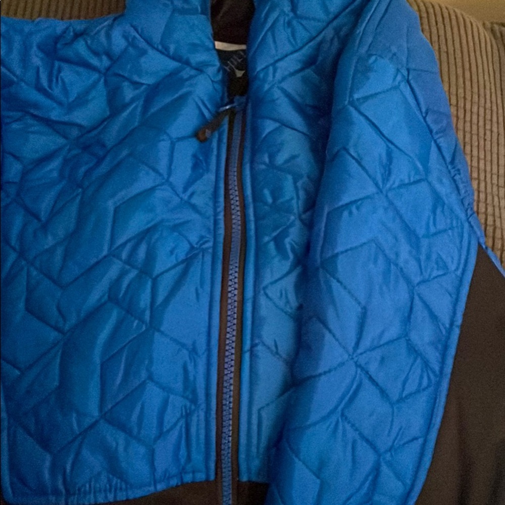 New,,, Boys jacket, Blue/ Black med size 18,